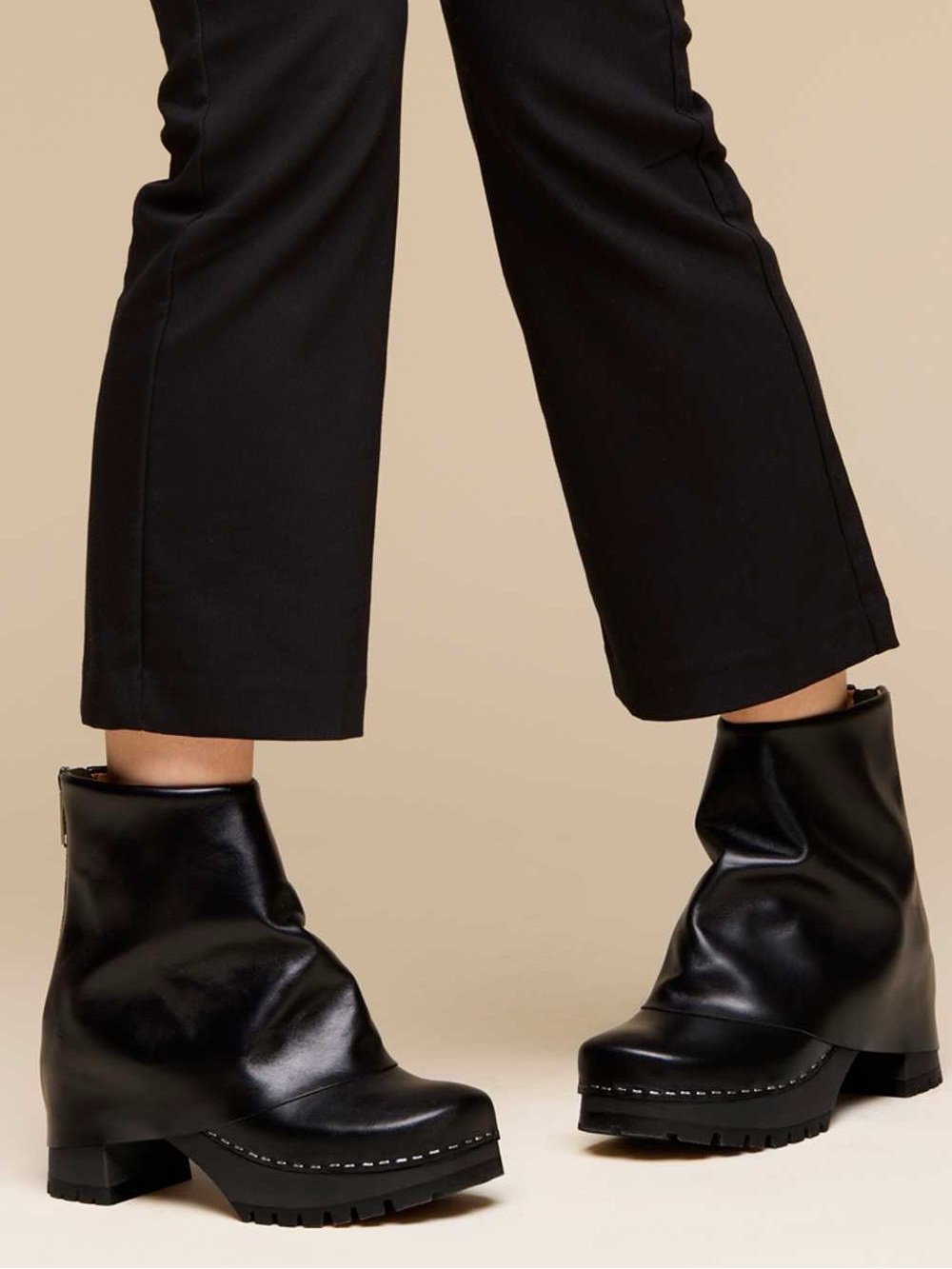 🆕{Swedish Hasbeens}Leather Leg-Warmer Bootcut Clog Booties